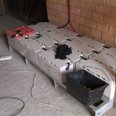 Accu installatie voor de opslag van de energie